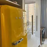 16Onbree Apt With Balcony And Rooftop Pool 1705
