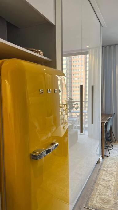 16onbree With Balcony And Rooftop Pool 1705 *